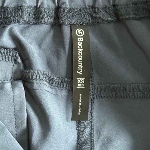 NWOT - Women’s Slate Blue Joggers by Backcountry - Picture 4 of 7